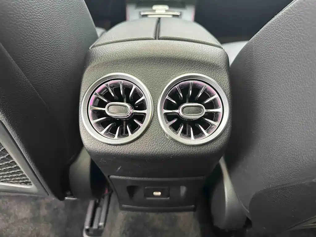 Mercedes-Benz A-Class — миниатюра 12