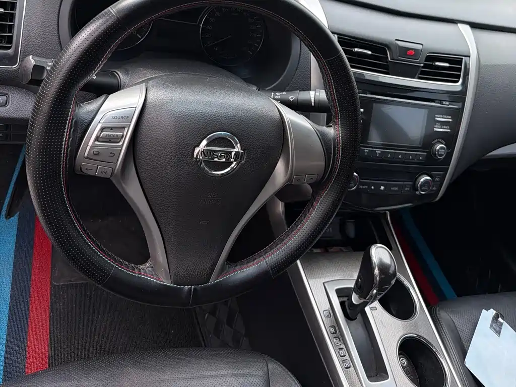 Nissan Teana — миниатюра 12