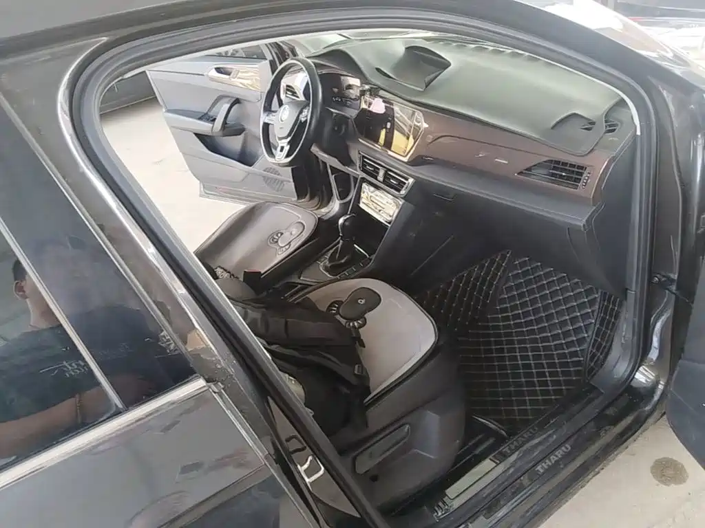 Volkswagen Tharu — миниатюра 9