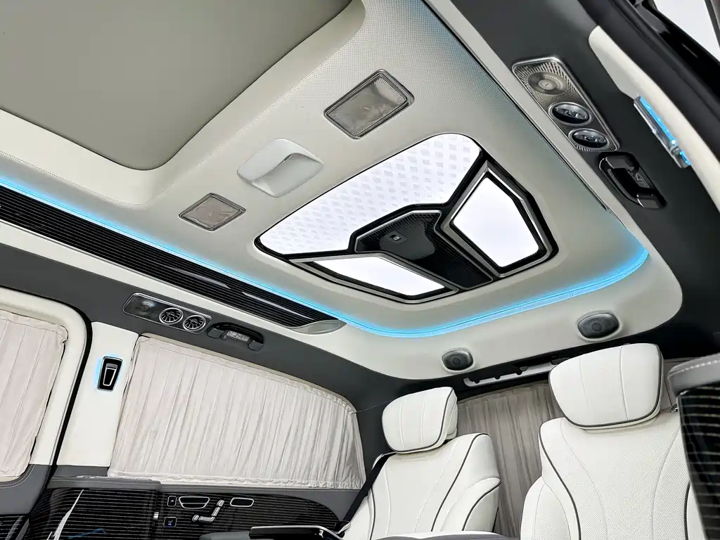 MERCEDES-BENZ V CLASS