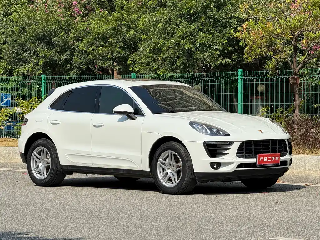 Porsche Macan — миниатюра 4
