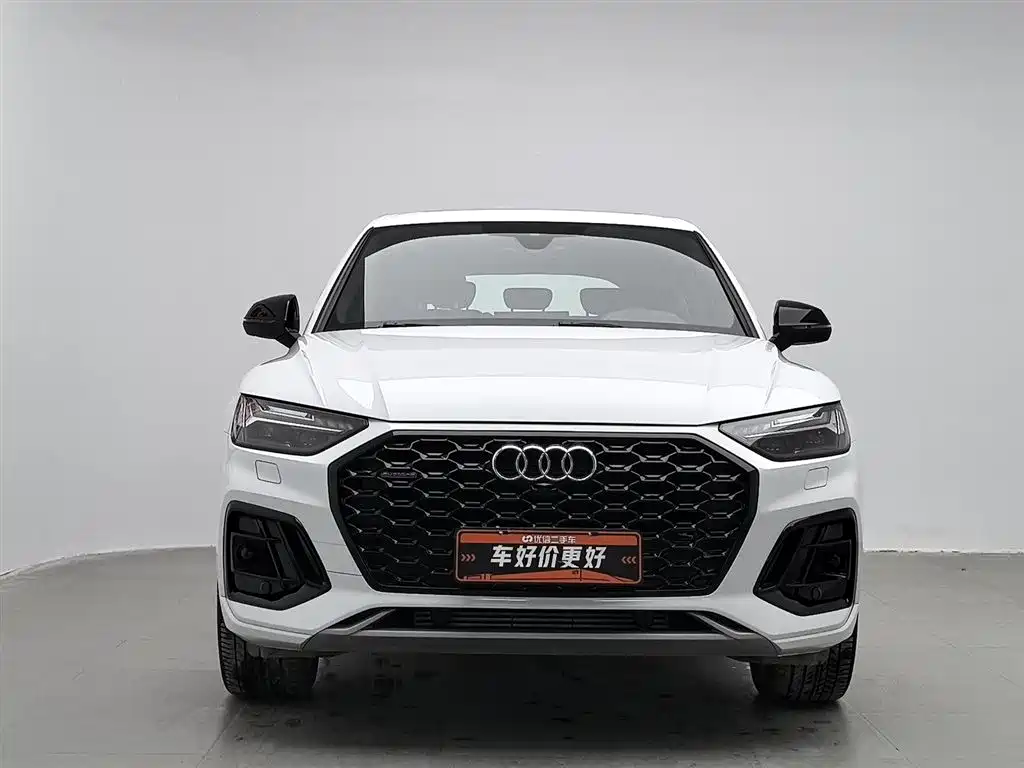 AUDI Q5L SPORTBACK