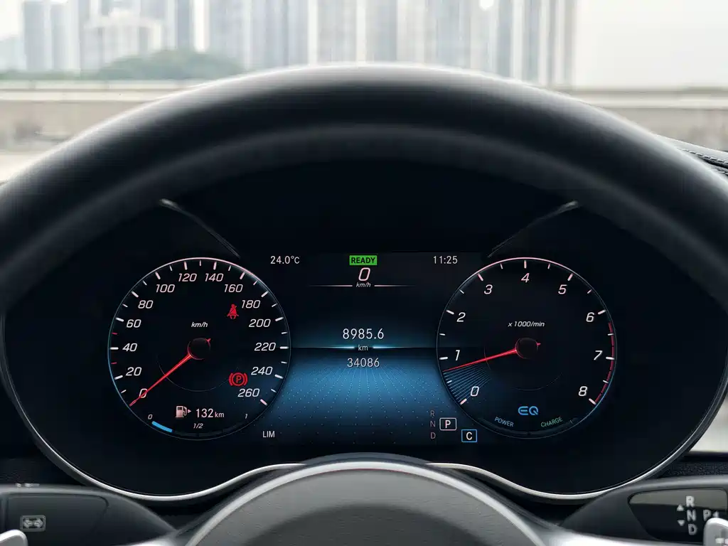 Mercedes-Benz C-Class — миниатюра 9