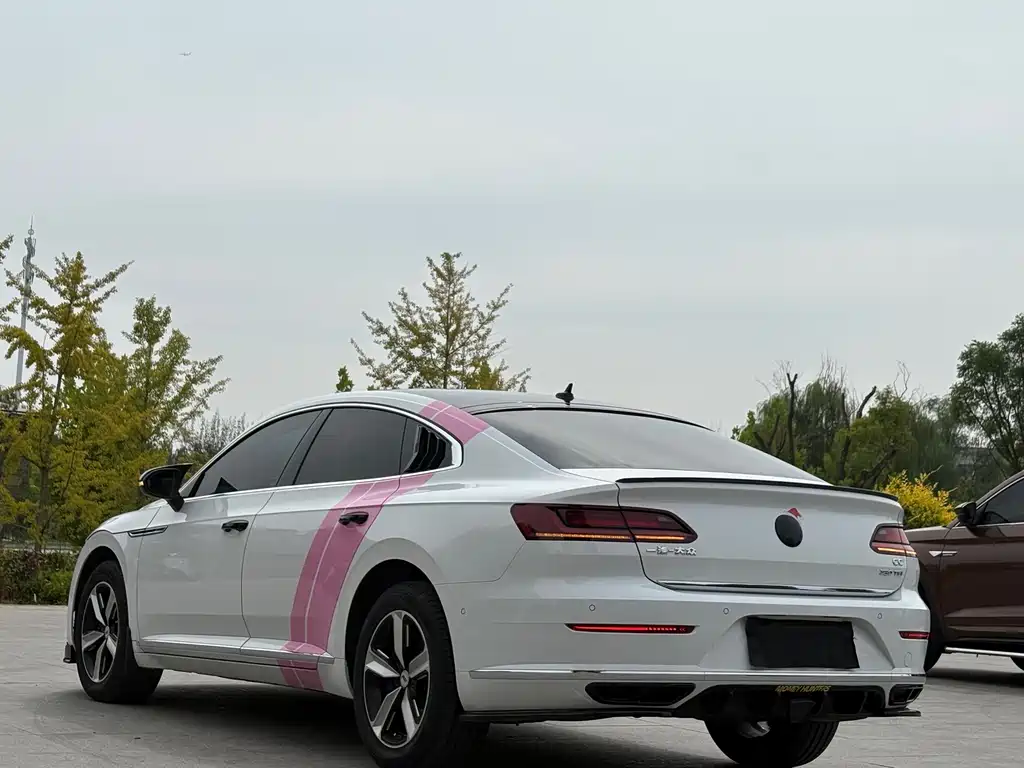 Volkswagen CC — миниатюра 7
