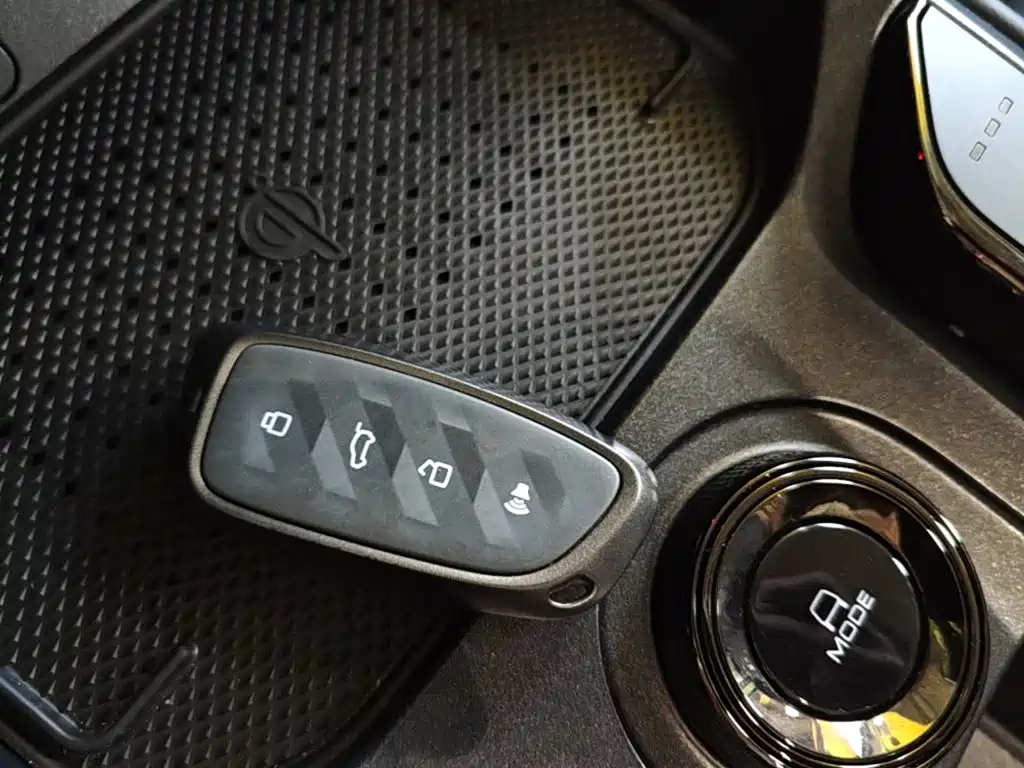 Haval Menglong New Energy — миниатюра 9
