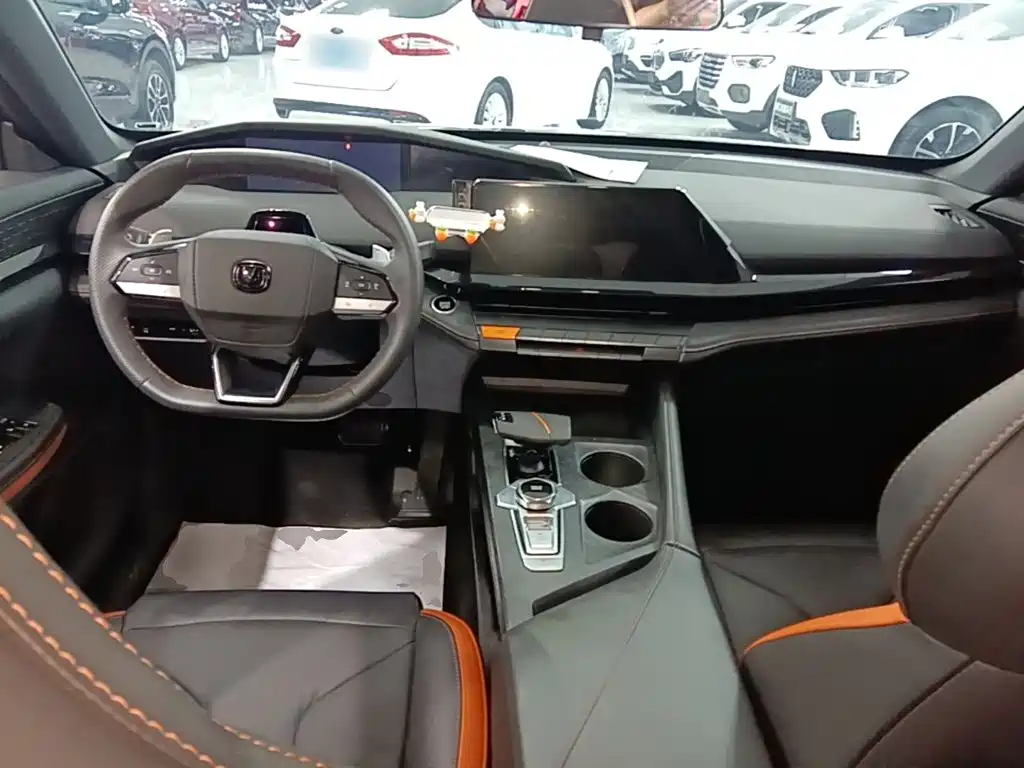 Changan UNI-V — миниатюра 10