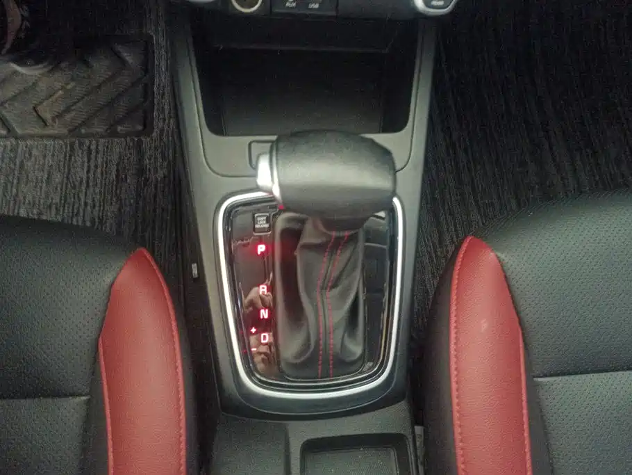 Kia KX Cross — миниатюра 16