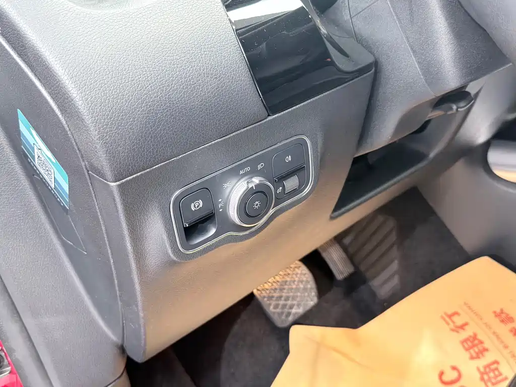 Mercedes-Benz B-Class — миниатюра 10