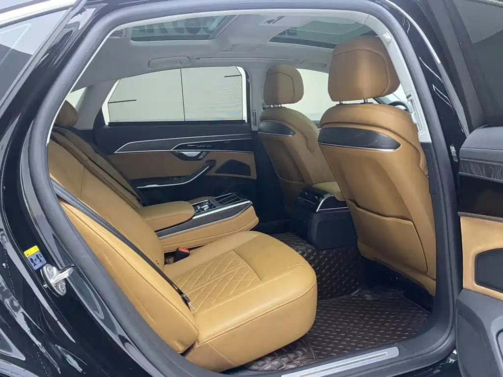 Audi A8 — миниатюра 25