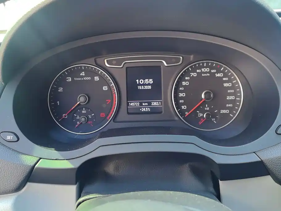 Audi Q3 — миниатюра 14