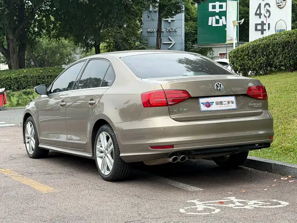 Volkswagen Sagitar — миниатюра 4