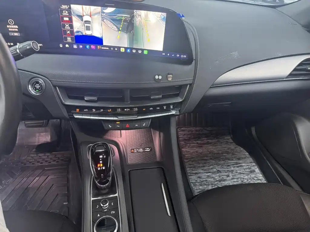 Cadillac CT5 — миниатюра 9