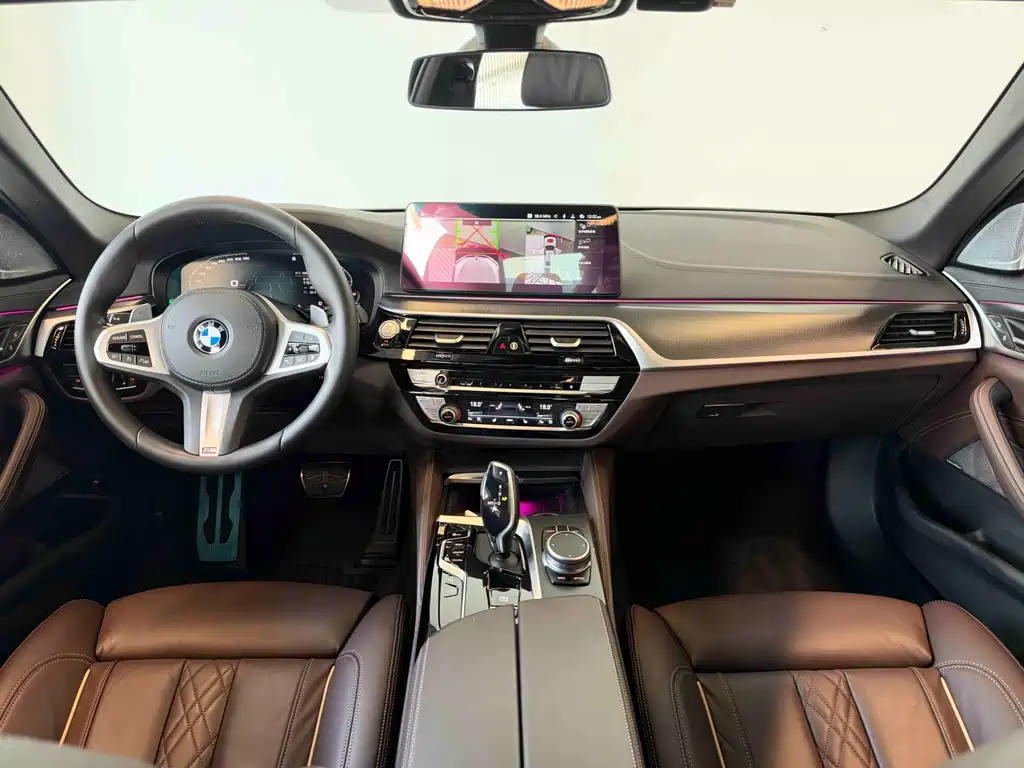 BMW 5 Series (Import) — миниатюра 10