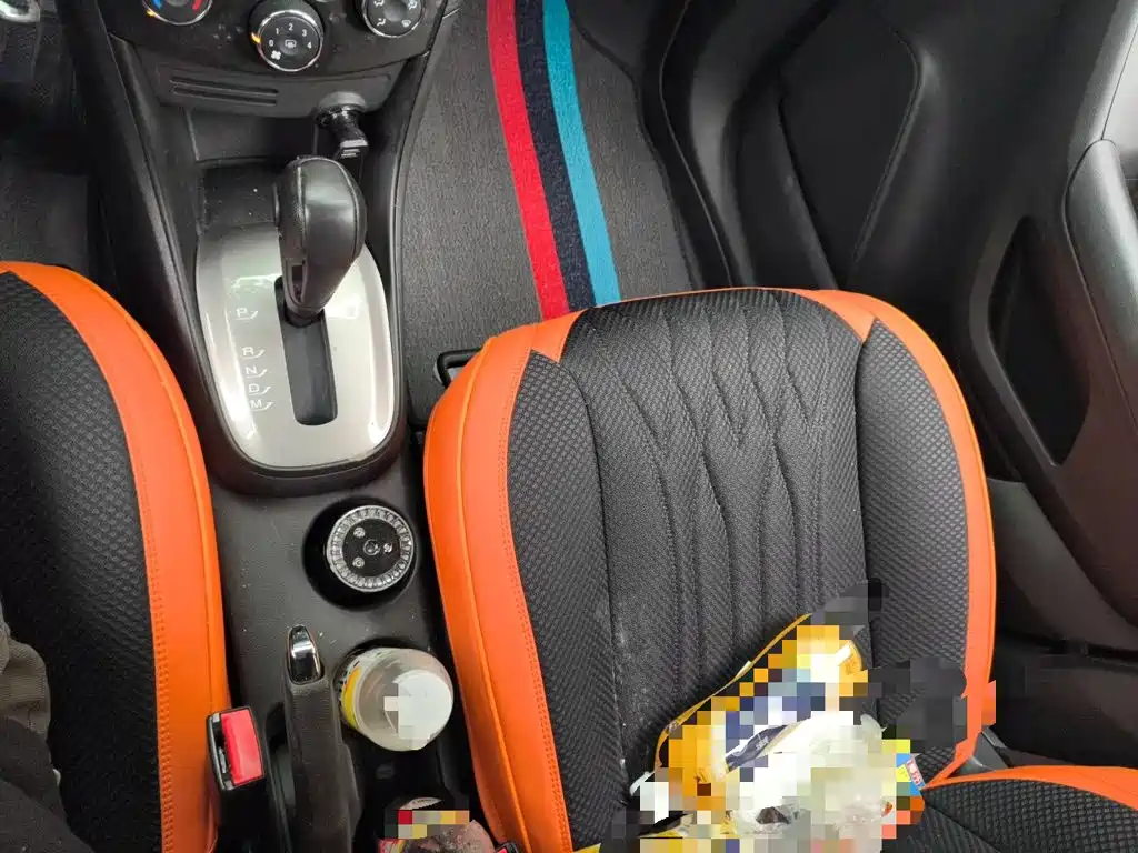 Chevrolet Trax — миниатюра 10