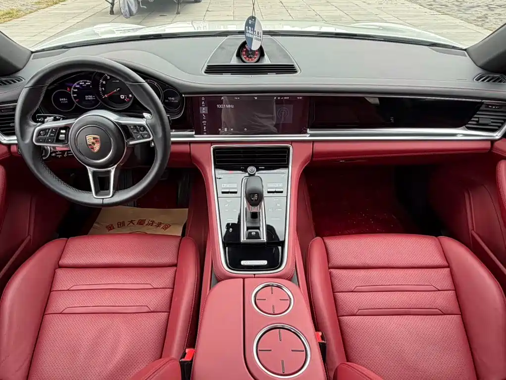 Porsche Panamera — миниатюра 10