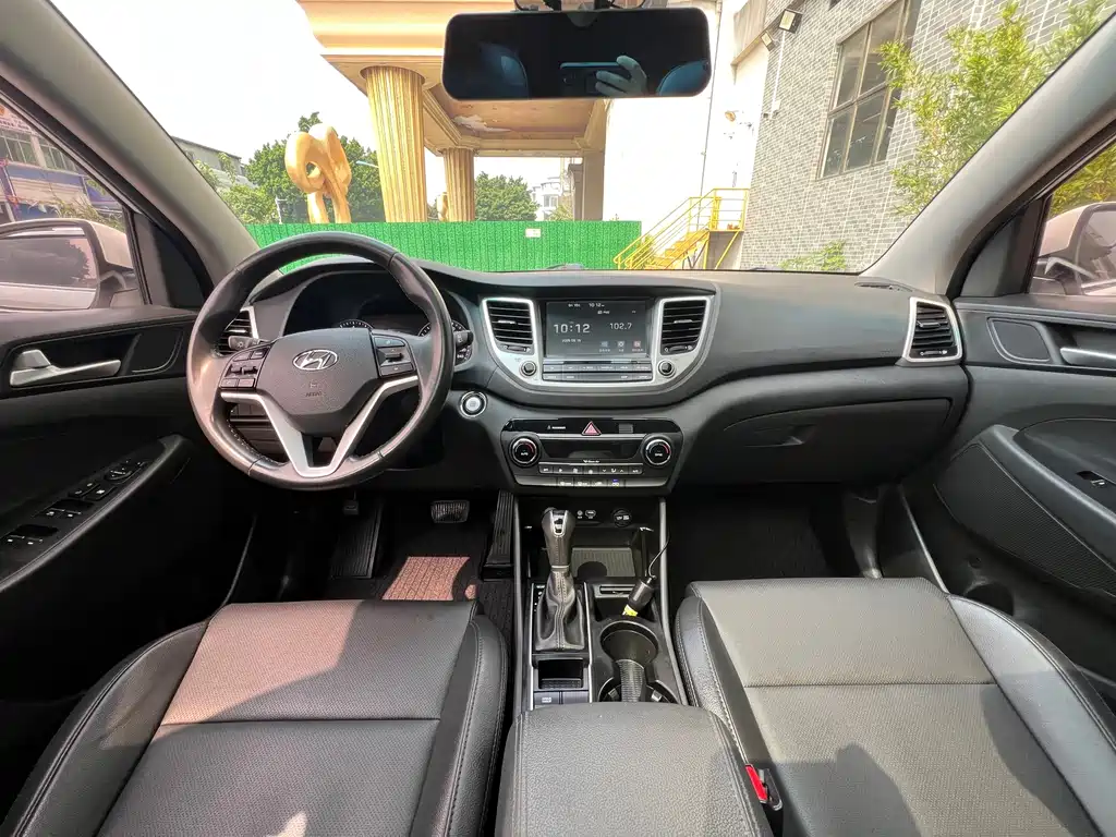 Hyundai Tucson — миниатюра 14