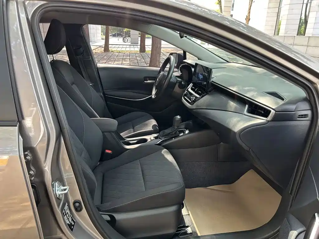 Toyota Corolla — миниатюра 14