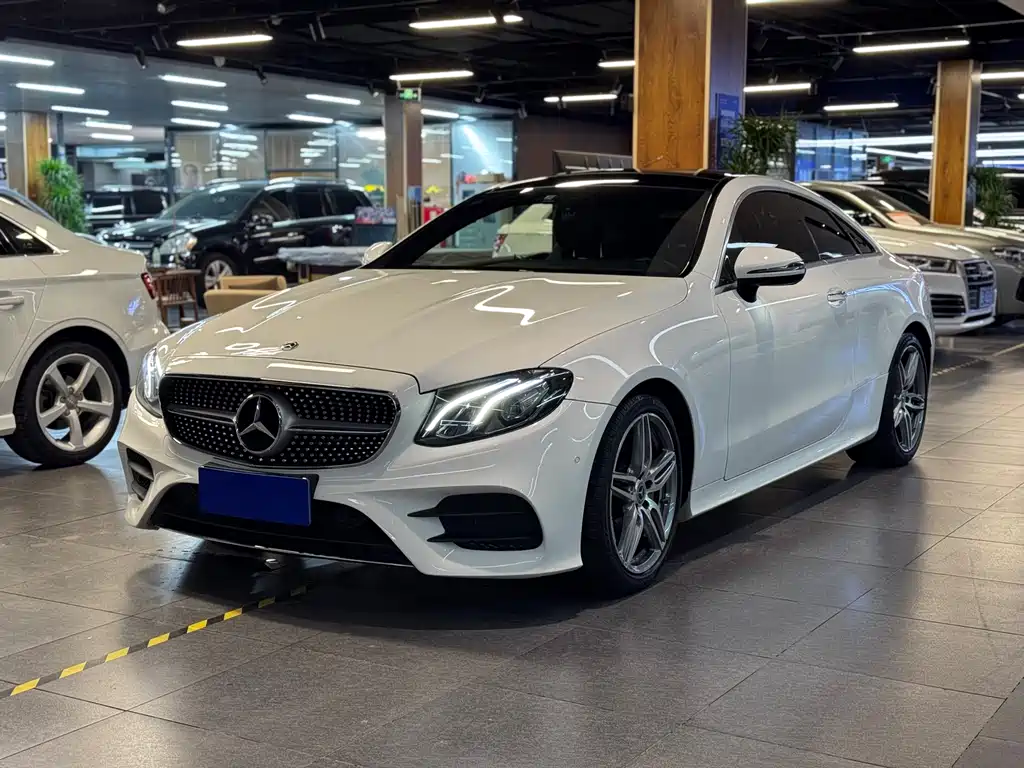 MERCEDES-BENZ E CLASS