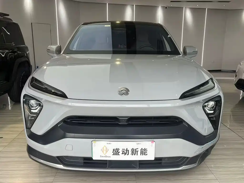 Nio EC6 2021