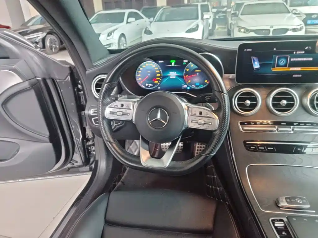 Mercedes-Benz C-Class (Import) — миниатюра 11