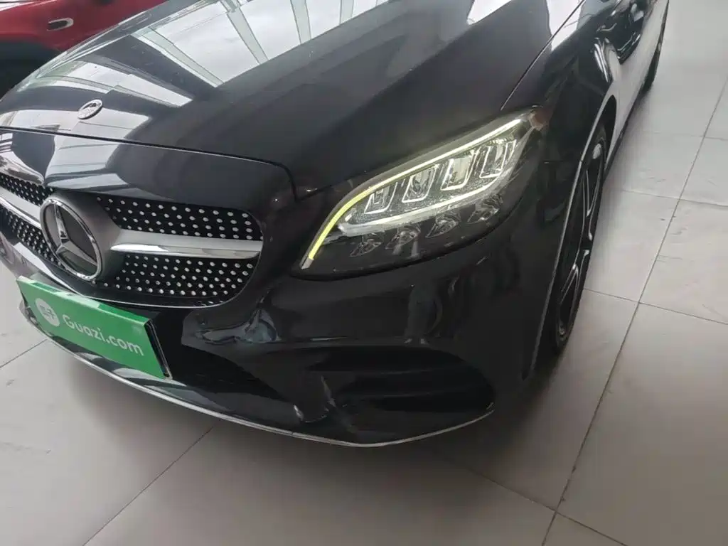 Mercedes-Benz C-Class (Import) — миниатюра 24