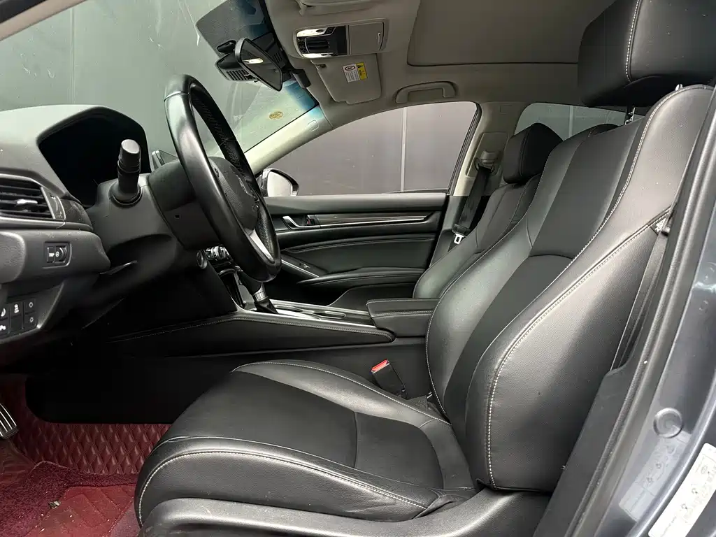 Honda Accord — миниатюра 6