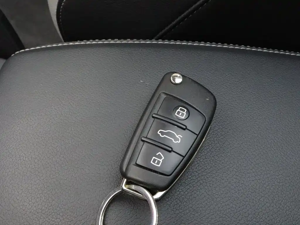 Audi Q3 — миниатюра 14