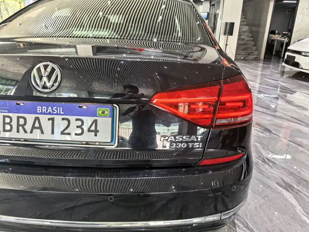 Volkswagen Passat — миниатюра 27