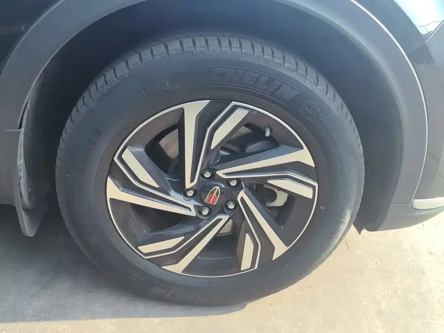 Hongqi Hongqi HS5 — миниатюра 6