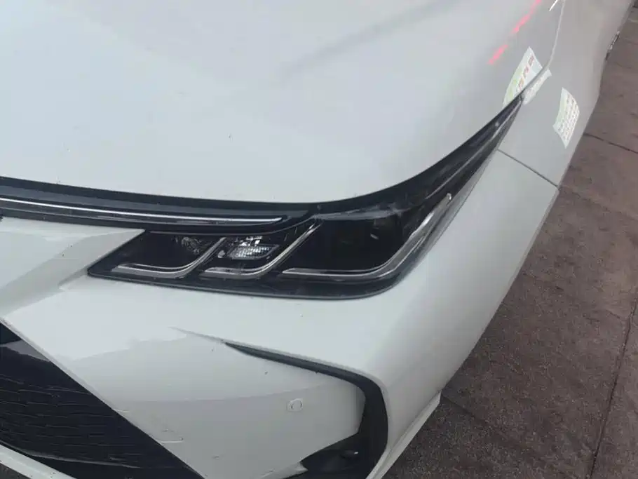 Toyota Corolla — миниатюра 5