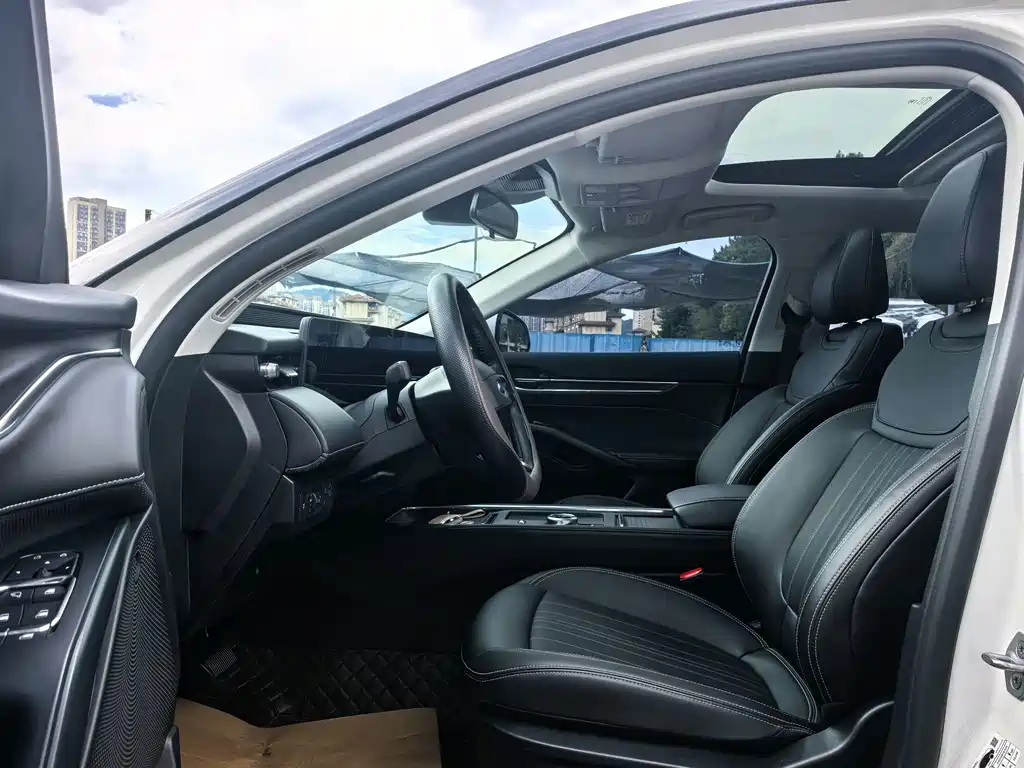 Ford Mondeo — миниатюра 4