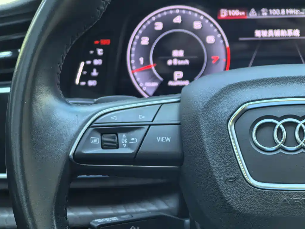 Audi Q7 — миниатюра 18