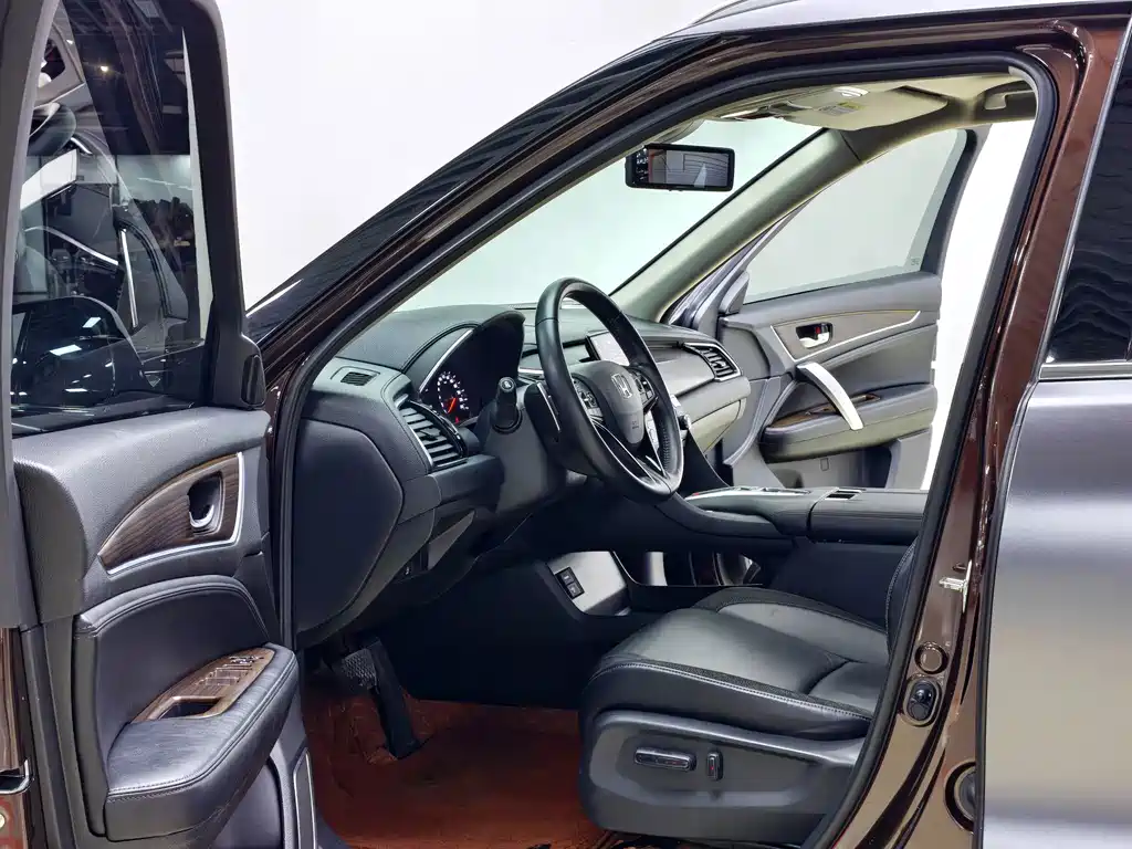 Honda Avancier — миниатюра 8