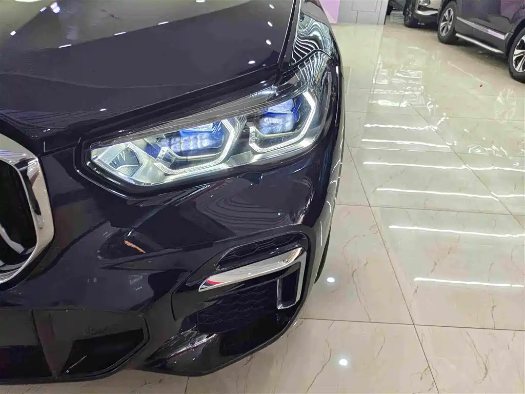 BMW X5 — миниатюра 11
