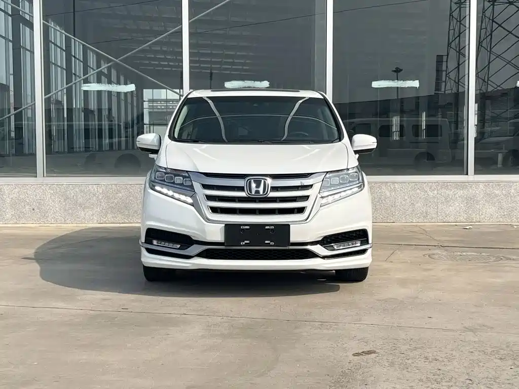 Honda Elysion — миниатюра 2