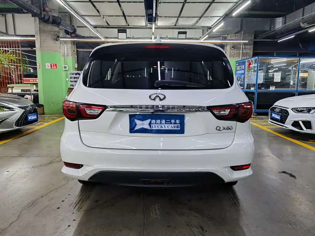 Infiniti QX60 (Import) — миниатюра 5