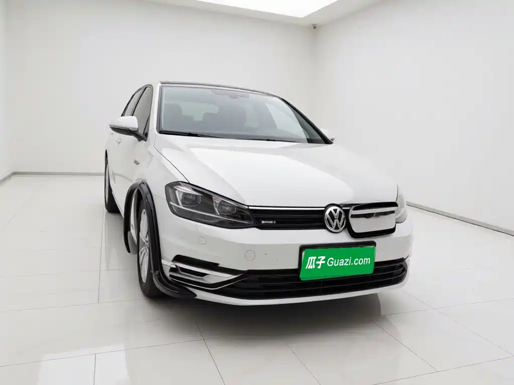 Volkswagen Golf — миниатюра 2