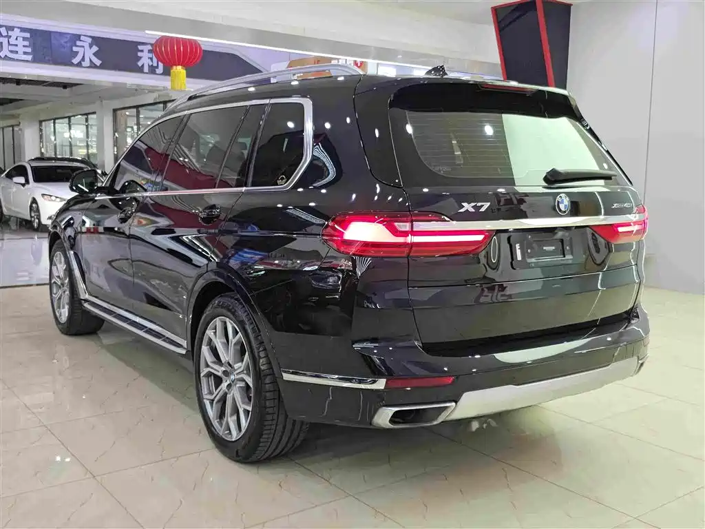BMW X7 — миниатюра 17