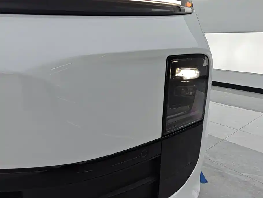 Li Auto Li L6 — миниатюра 5