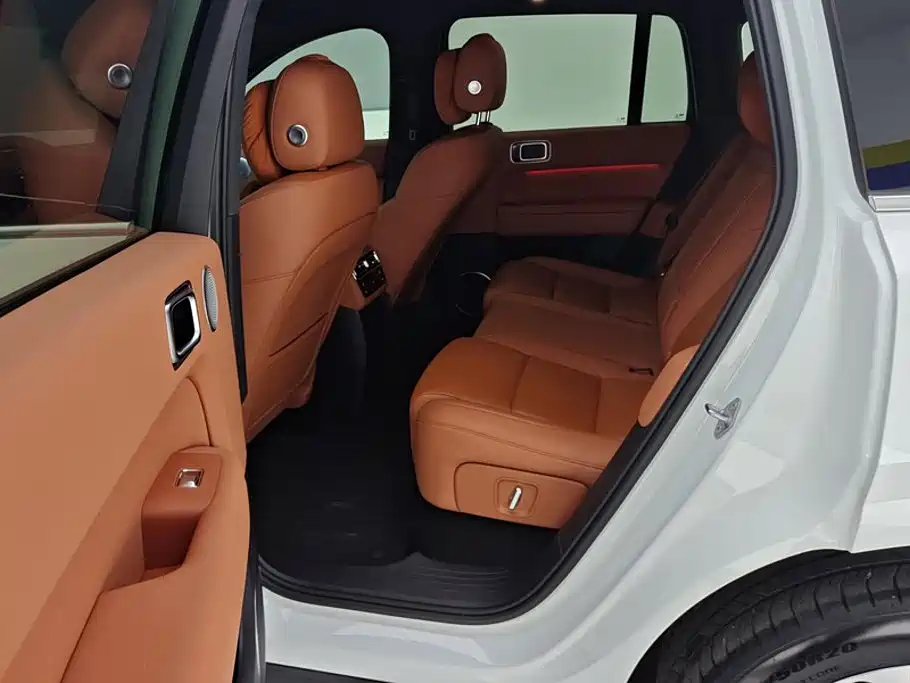 Li Auto Li L6 — миниатюра 11