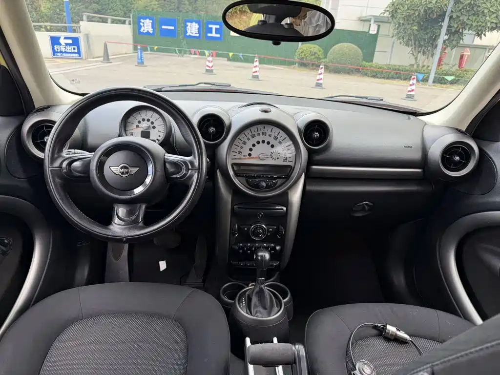 MINI Mini Countryman — миниатюра 9