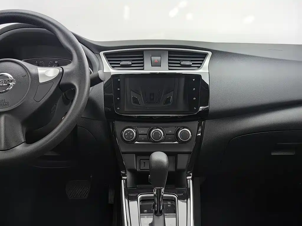 Nissan Sylphy — миниатюра 12