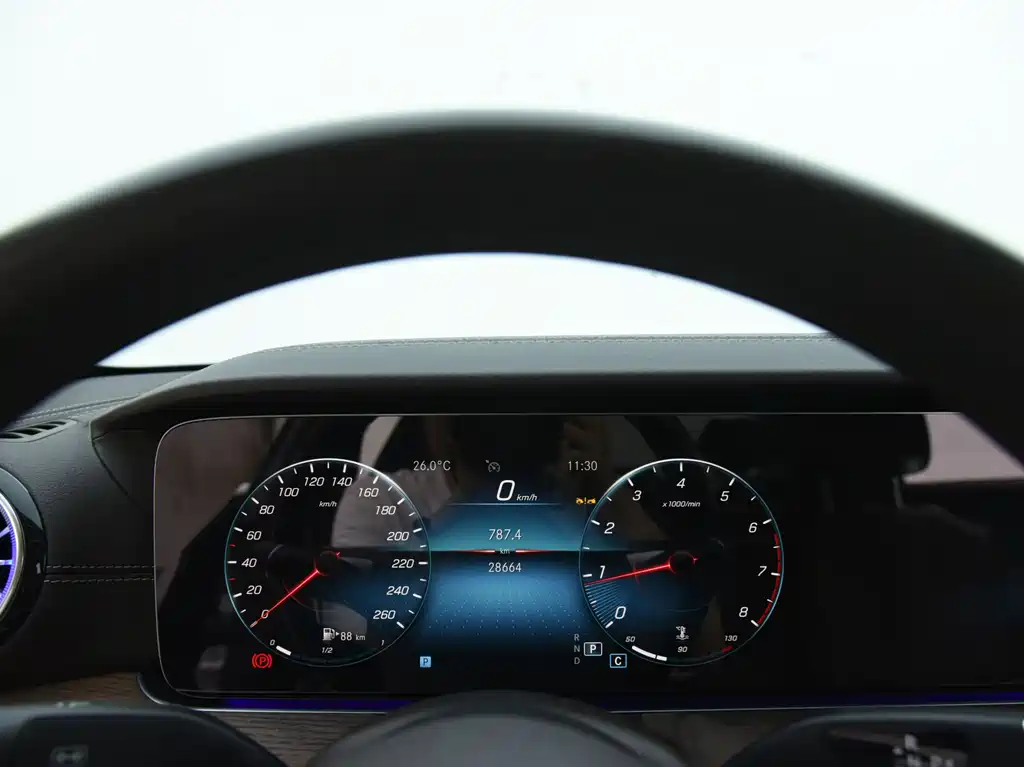 Mercedes-Benz E-Class E 2023 E 300 L Fashion