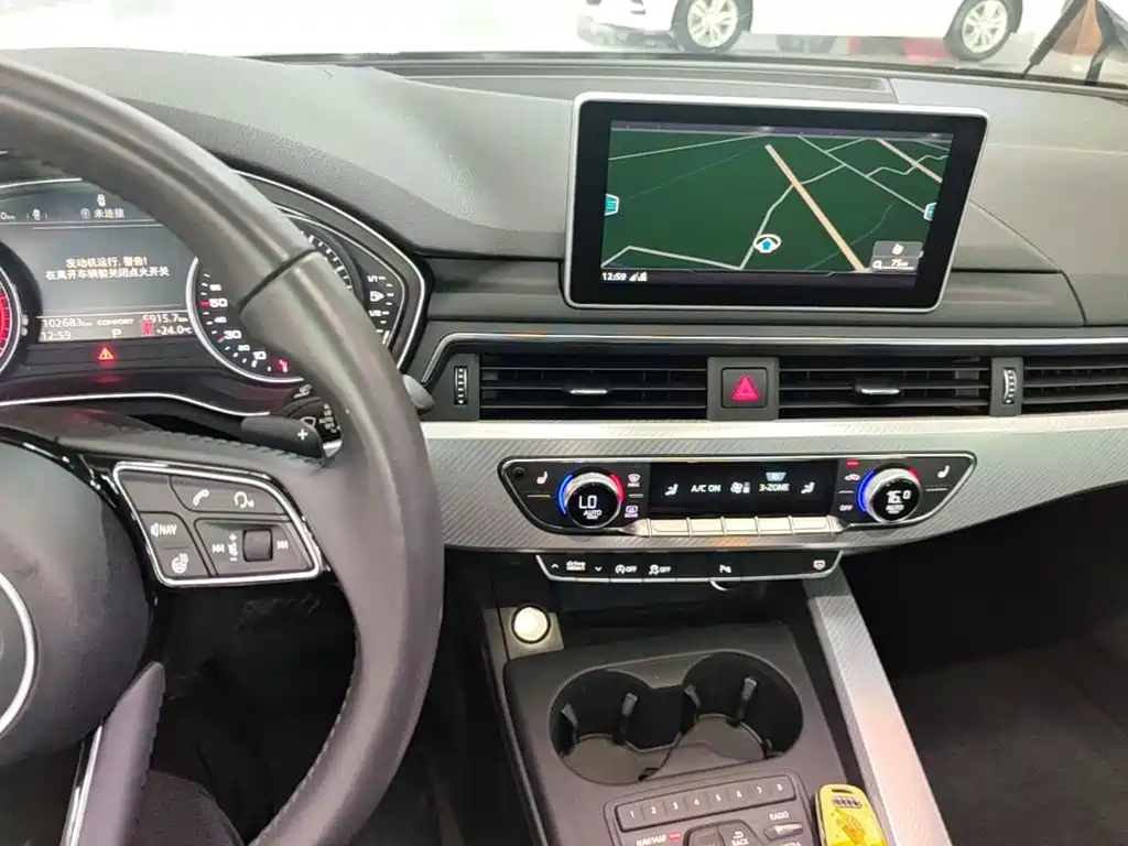 Audi A4L — миниатюра 13
