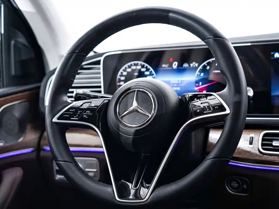 Mercedes-Benz GLE (Import) — миниатюра 15