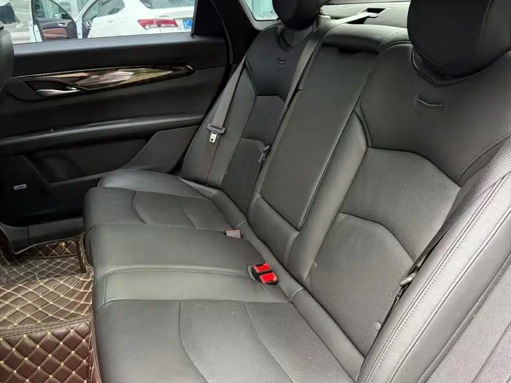 Cadillac CT6 — миниатюра 7