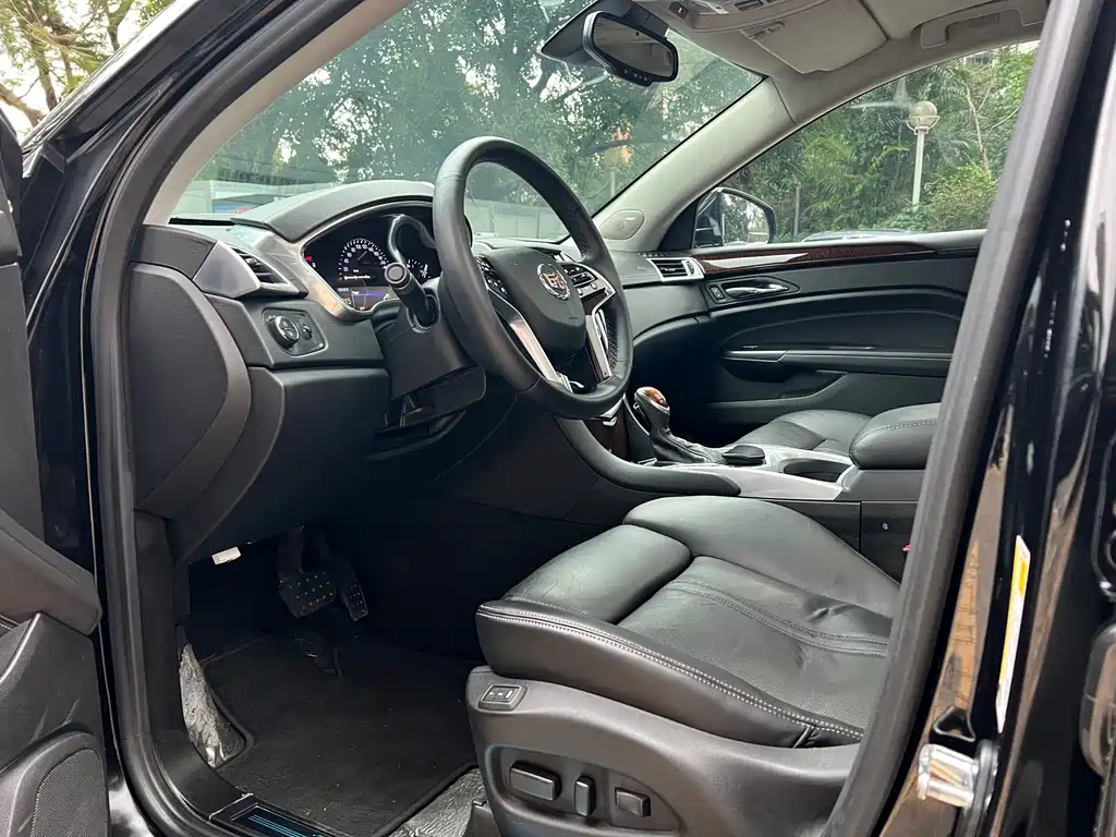 Cadillac SRX 2014 3.6L Flagship