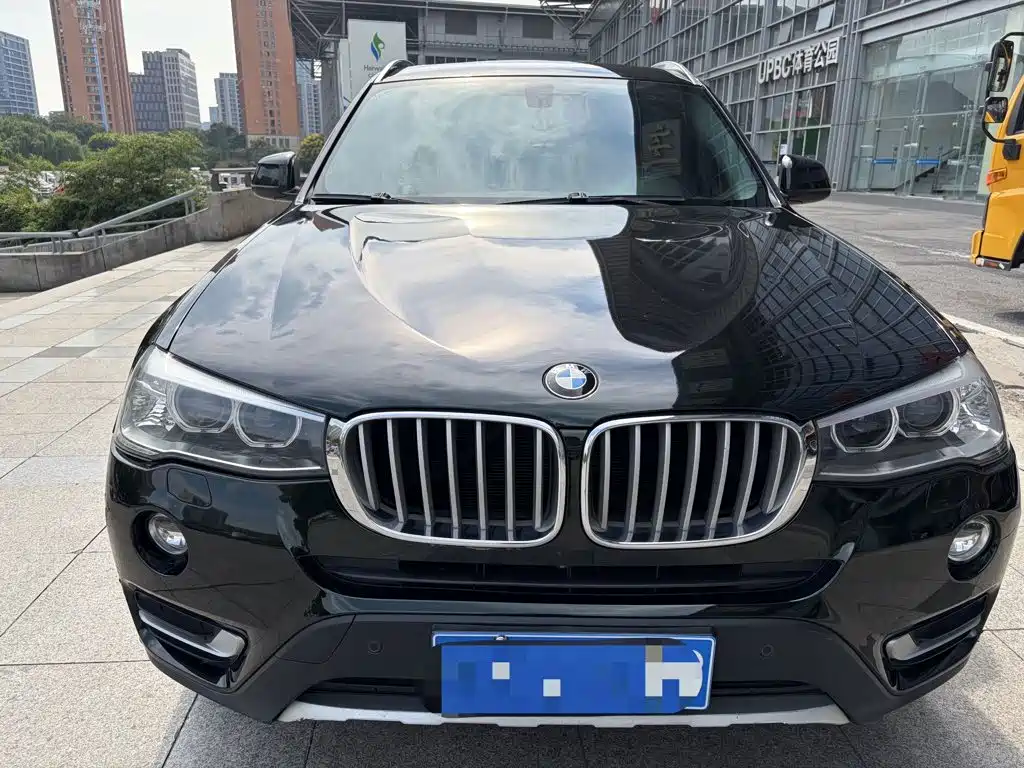 BMW X3 (Import) — миниатюра 2