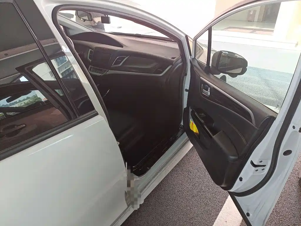Honda Jade — миниатюра 19