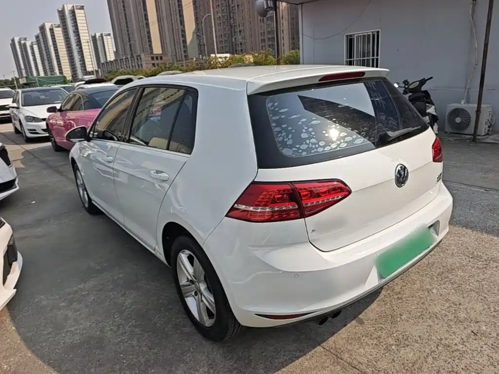 Volkswagen Golf — миниатюра 5